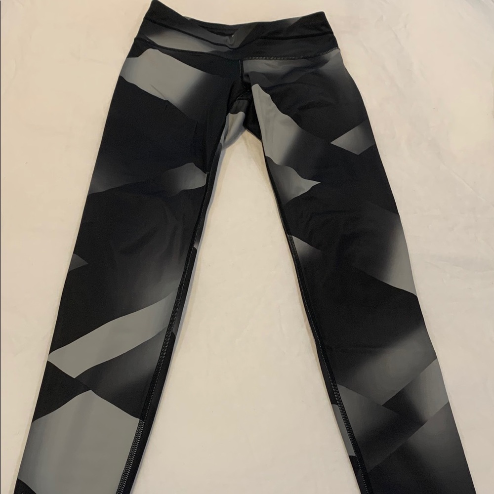 Athleta Leggings